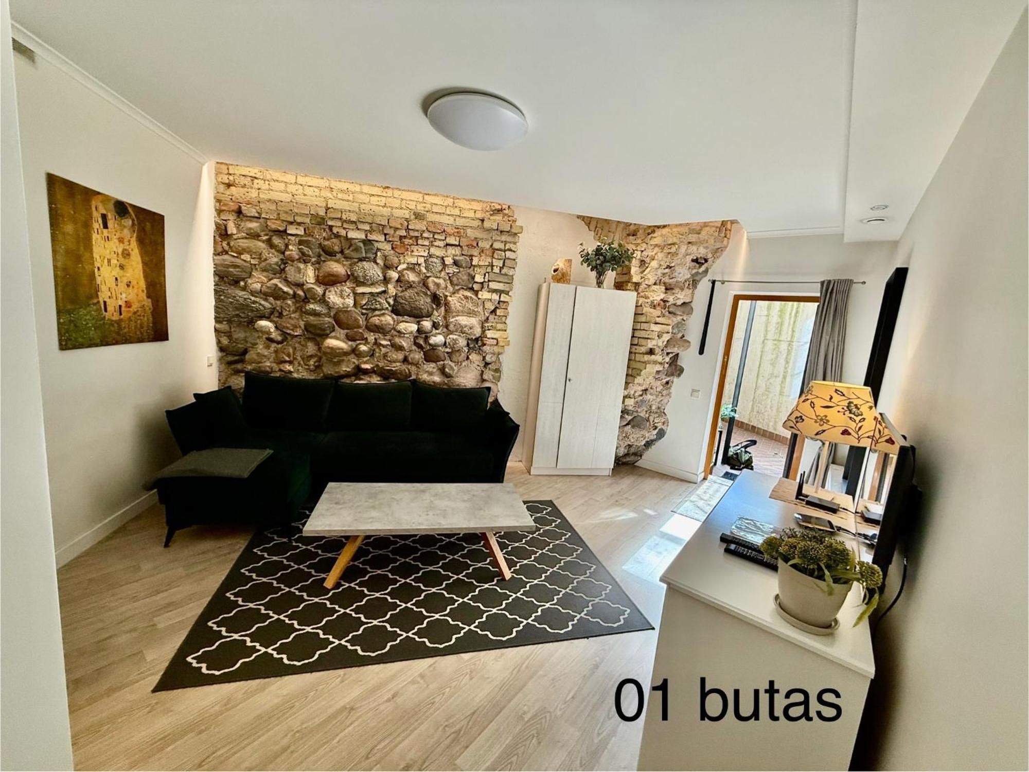 Six Apartment Simona Вилнюс Екстериор снимка